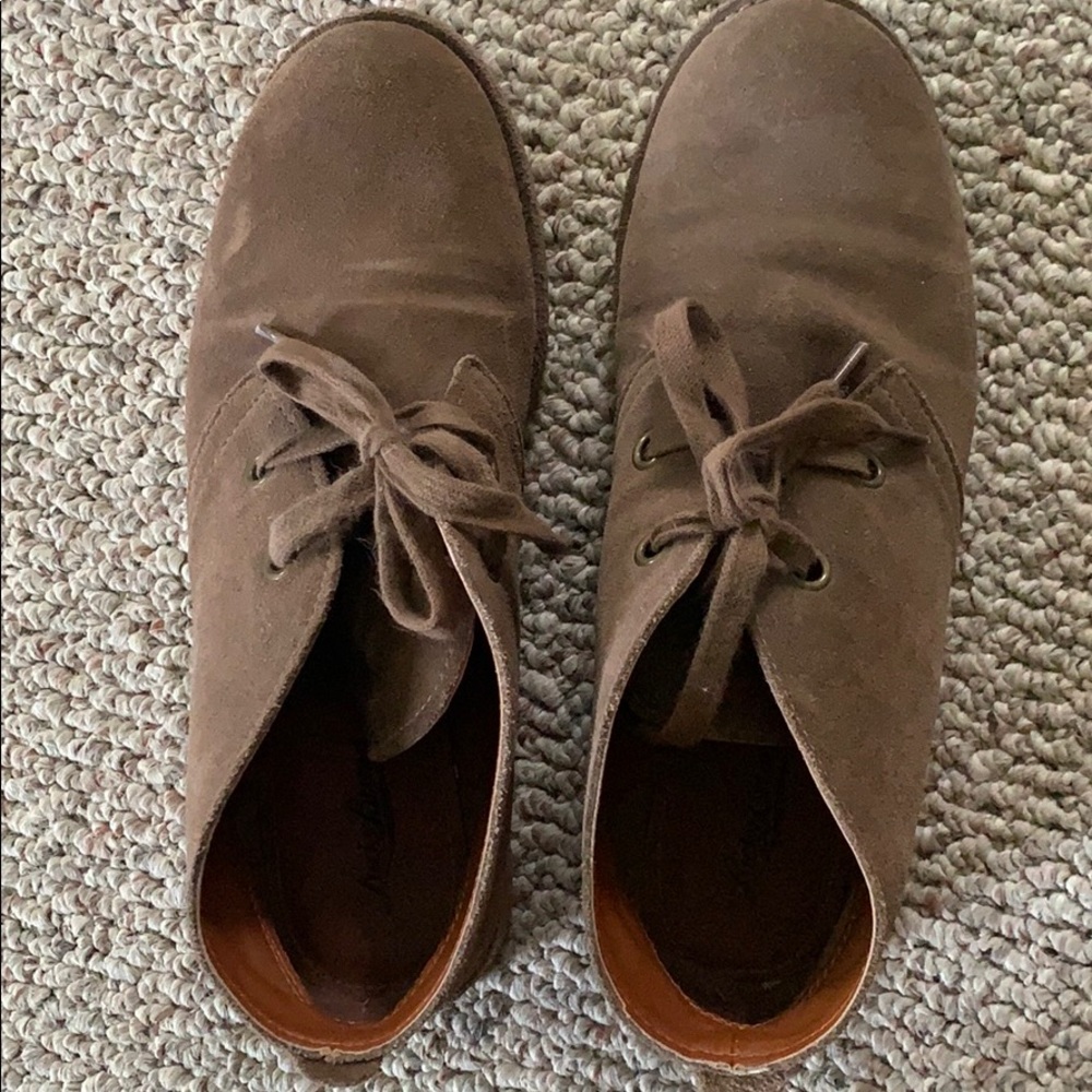 Lucky brand desert shoes
